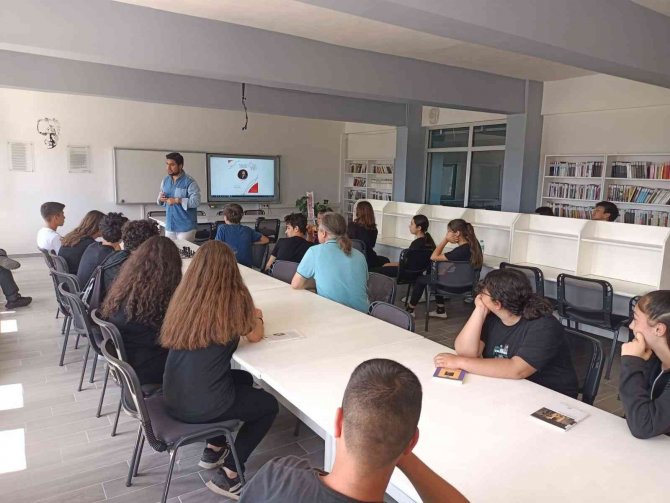 Köyceğiz’de Yazar Buluşmaları Devam Ediyor