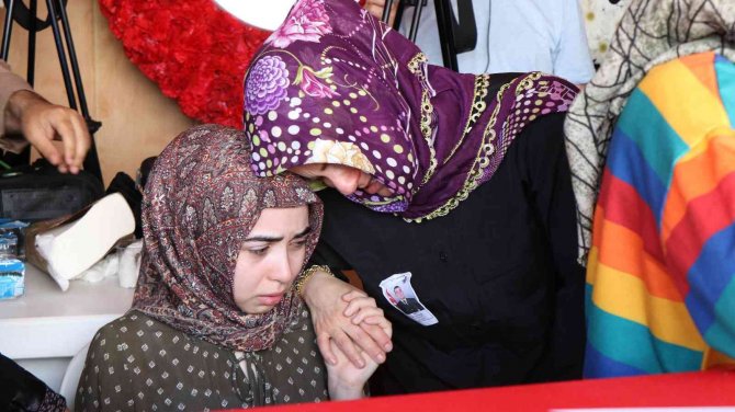 Şehit İ̇slam Sancak Son Yolculuğuna Uğurlandı