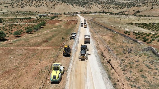 Mardin’de Yol Çalışmalarının Startı Verildi