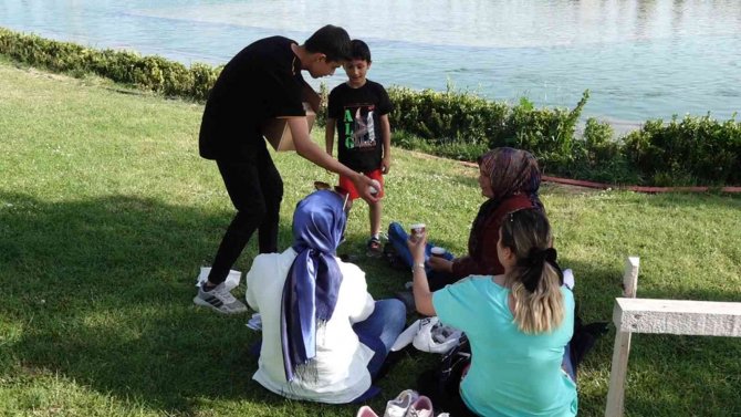 Çorum Belediyesi’nden Serinleten İkram