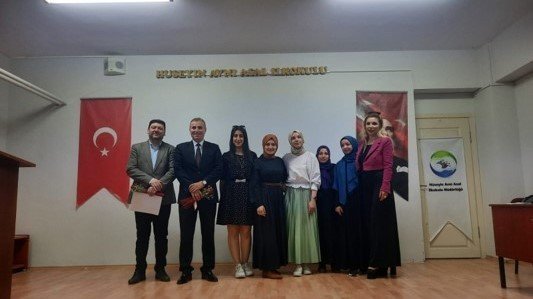 Üniversiteliler Çocuklarda Teknoloji Bağımlılığına Dikkat Çekti