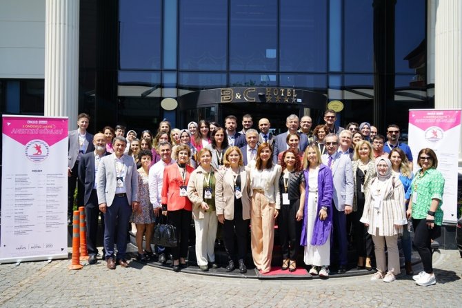 ’Kovid-19 Pandemisi Hayatın Hızla Dijitalleşmesine Neden Oldu’