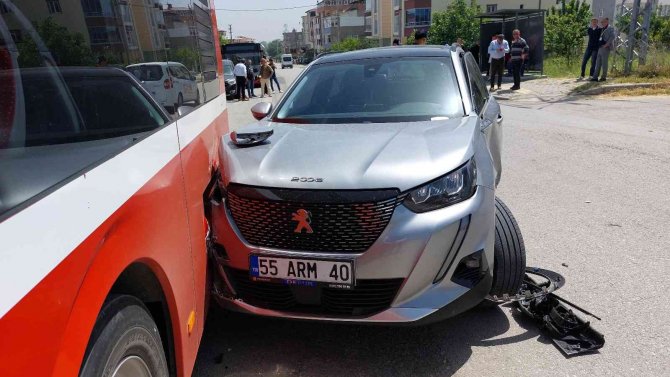 Samsun’da Zincirleme Trafik Kazası: 1 Yaralı