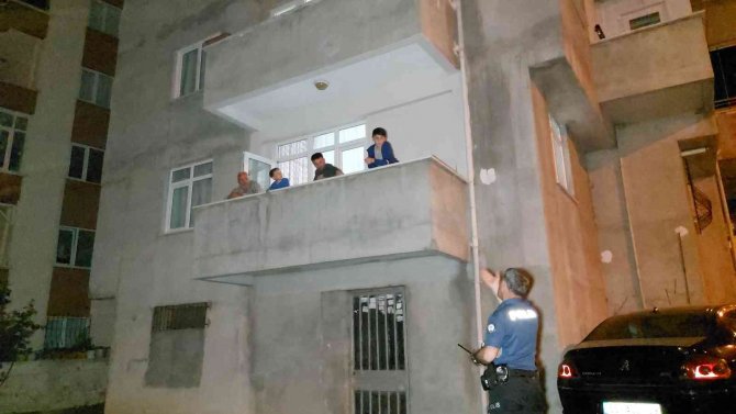 Samsun’da Önüne İnşaat Yapılan Binanın Temelinde Kayma Yaşandı