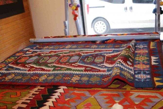 “Sivrihisar Kilimi" Ve "Sivrihisar Arabaşı” Tescillendi