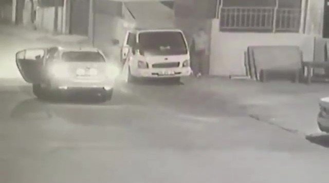 Ataşehir’de 10 Bin Tl’lik Akü Çalan Hırsızlar Kıskıvrak Yakalandı