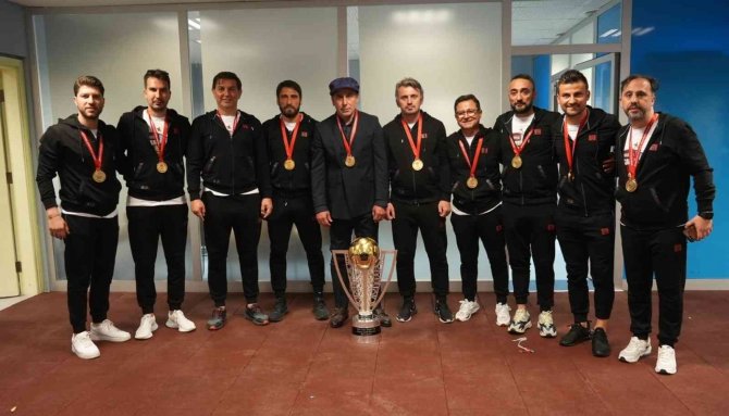 Abdullah Avcı: "Tek Bir Detay Kaçırmamak İçin Gece Gündüz Çalıştık"