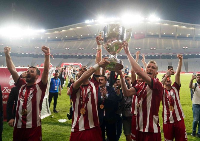 Sivasspor, Üst Üste 3. Kez Avrupa Kupalarına Katılacak