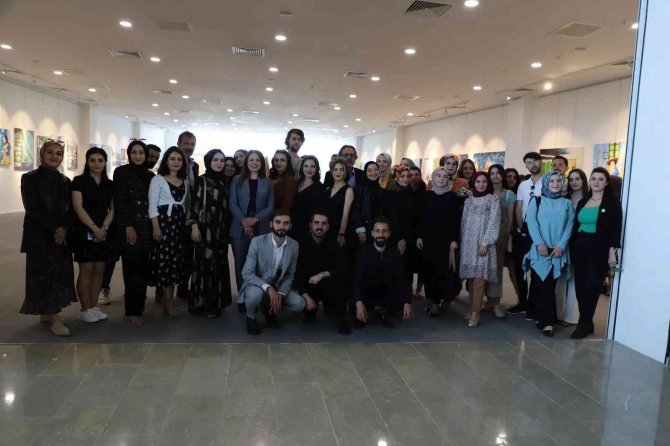 “2022 Mezunları Resim Sergisi” Açıldı