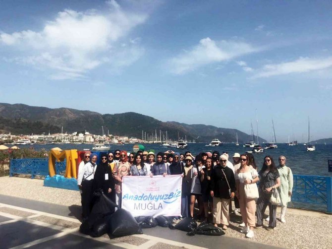 Aksaray’lı Öğrenciler Tarihi Ve Turistik İlçeleri Gezdi