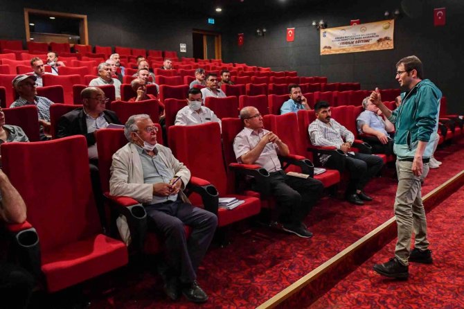 Arıcılık Akademisi 2’nci Mezunlarını Verdi