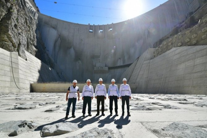 Dev Baraj İçin Son Kontroller Yapılıyor