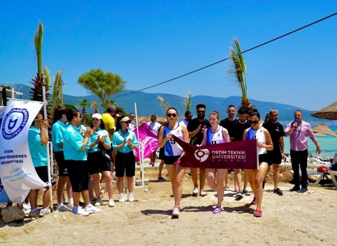 Plaj Voleybolu Türkiye Şampiyonası, Didim’de Başladı
