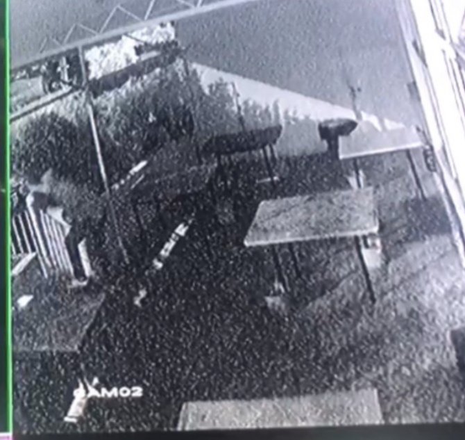 Pusu Kurup Öldürdü, Ayağını Kırınca Yakalandı