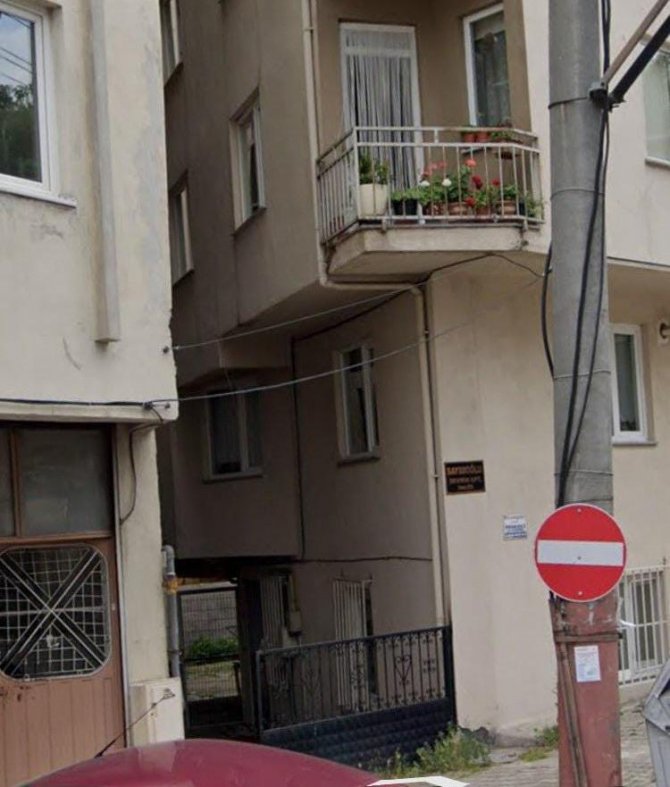 Hırsızı Yakalamak İsterken Ayağından Yaralandı