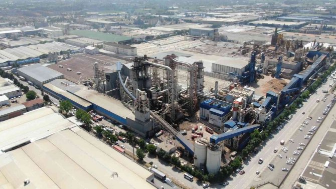 Sunta Fabrikasındaki Patlamayla İlgili Bursa Valisi Canbolat Açıklama Yaptı