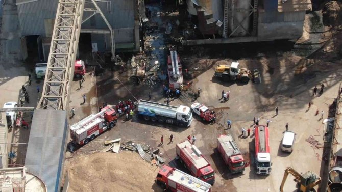Fabrika Patlamasında Ölü Sayısı 2’ye Yükseldi