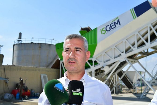 Yeşilyurt’ta ‘Kilit Parke Taşı Üretim Tesisi’ Hizmete Girdi