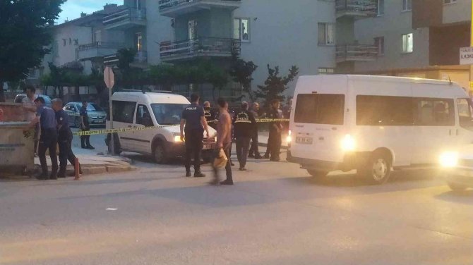 Eşini Darp Etti, Tepki Gösteren Baldızını Tabancayla Öldürdü