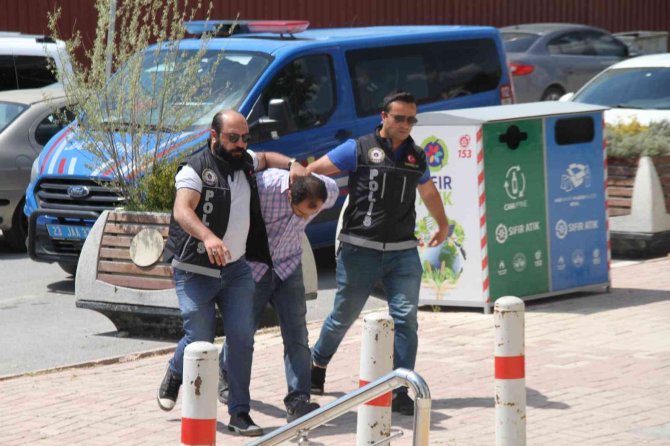 Elazığ’da Polis Ekipleri Uyuşturucu Tacirlerine Göz Açtırmıyor