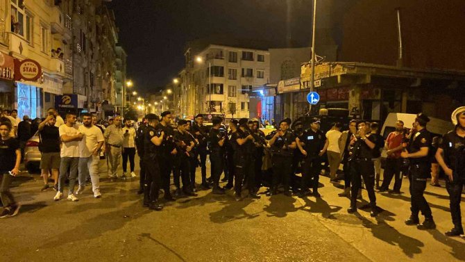 Esenyurt’ta ’Taciz İddiası’ Mahalleyi Karıştırdı