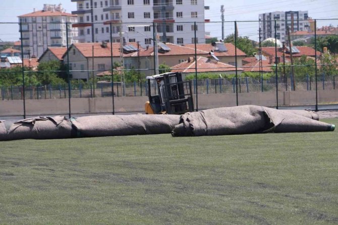 Argıncık Amatör Spor Tesisleri Yenileniyor