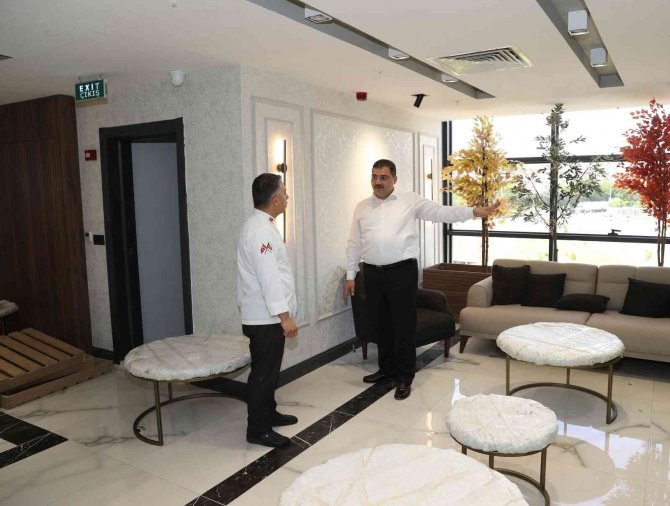 İ̇brahim Tatlıses Kültür Merkezinde Sona Doğru