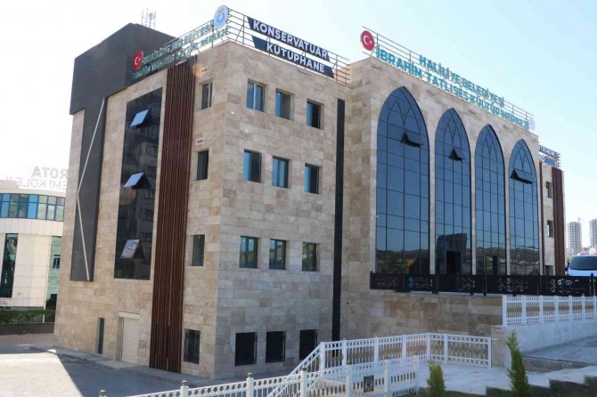 İ̇brahim Tatlıses Kültür Merkezinde Sona Doğru