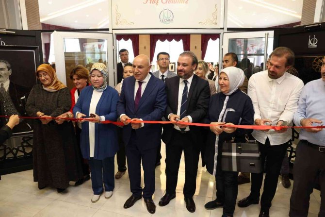 Keçmek Kursiyerleri Sertifika Alarak Hünerlerini Sergiledi