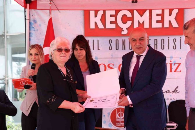 Keçmek Kursiyerleri Sertifika Alarak Hünerlerini Sergiledi