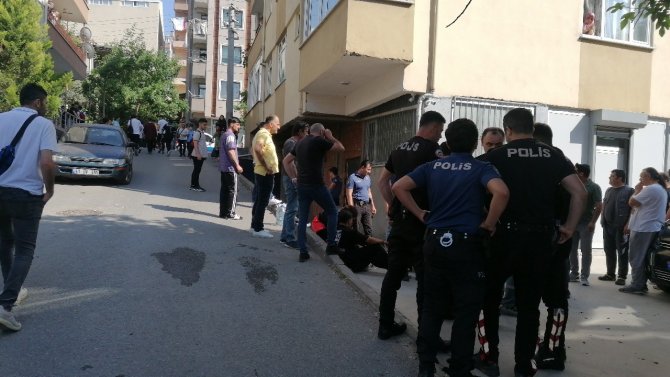 Kocaeli’de Lise Öğrencileri Birbirine Girdi: 5 Yaralı