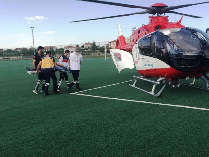 Kalp Krizi Geçiren Hasta Hava Ambulansla Nakledildi