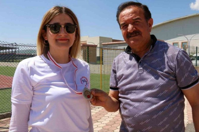 Koşarak Teknoloji Bağımlılığına Dikkat Çektiler