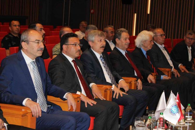 Gülsoy: "Enflasyon Bütün Dünyanın Sorunu"