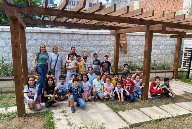Minikler, İ̇z Bırakanlar Müzesini Gezdi