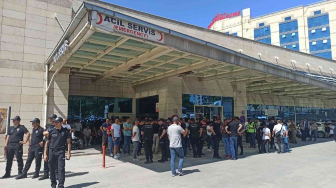 Siirt’te Mayın Patlaması: 1’i Ağır 2 Asker Yaralı