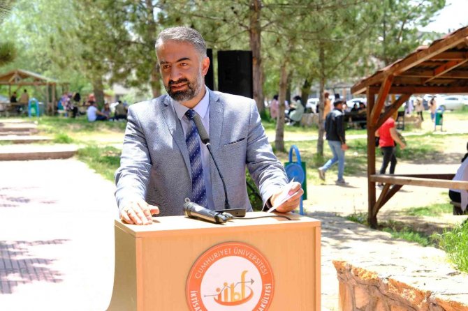 Üniversiteye Pideli Veda