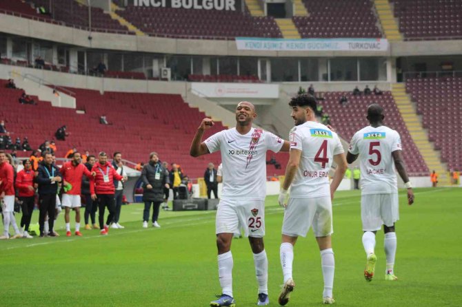Süper Lig’de 11 Futbolcu Hat-trick Yaptı