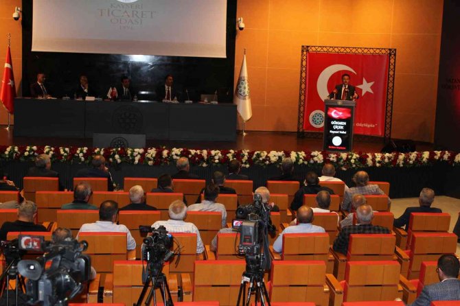 Gülsoy: "Enflasyon Bütün Dünyanın Sorunu"