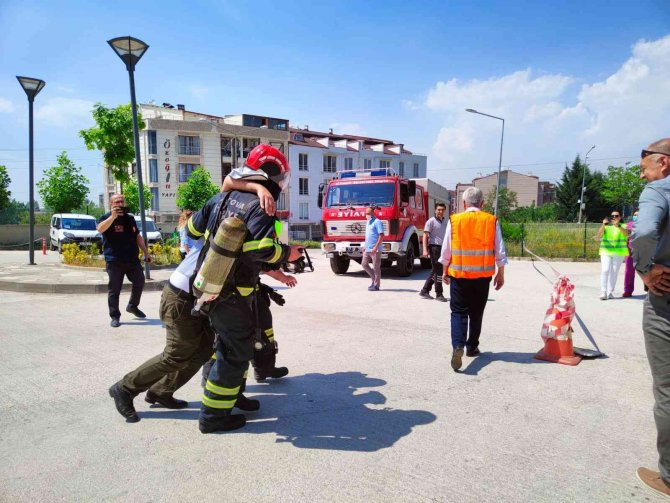 Yalova Altınova’da Gerçeğini Aratmayan Tatbikat