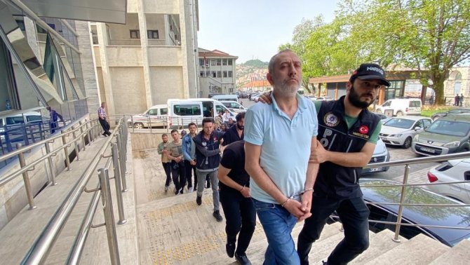 Zonguldak’ta Narkotimler Uyuşturucu Ticareti Yapan Çeteyi Çökertti: 9 Tutuklu
