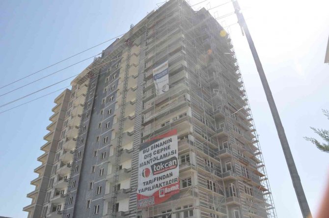 15’inci Kattan Beton Zemine Düşen İnşaat İşçisi Hayatını Kaybetti