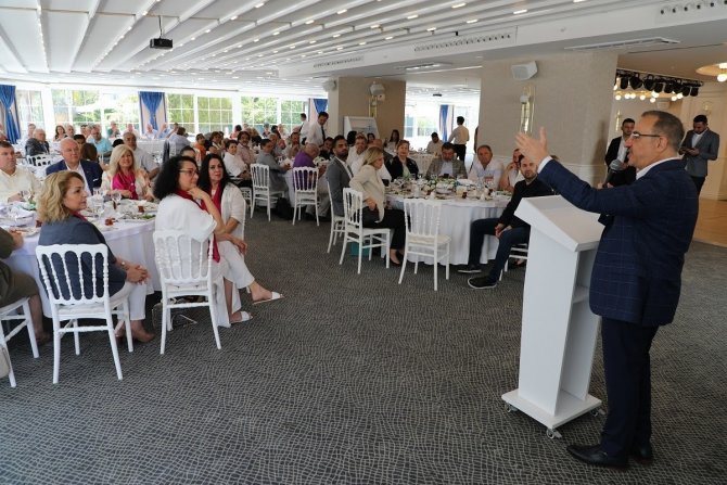 Ak Parti İ̇zmir, Sivil Toplum Kuruluşu Buluşmalarını Karşıyaka’dan Başlattı