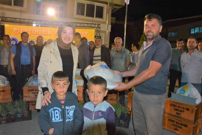 Akyurt’ta Arılı Kovanlar Sahiplerini Buldu