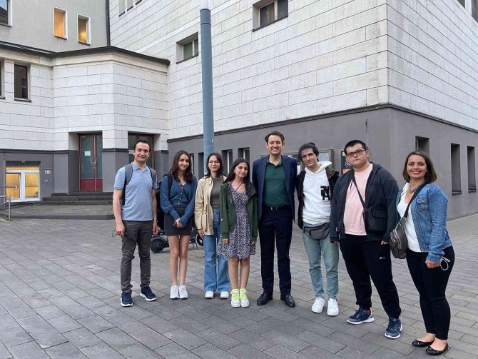 Almanya’daki Çalışmalarını Başarıyla Tamamladılar
