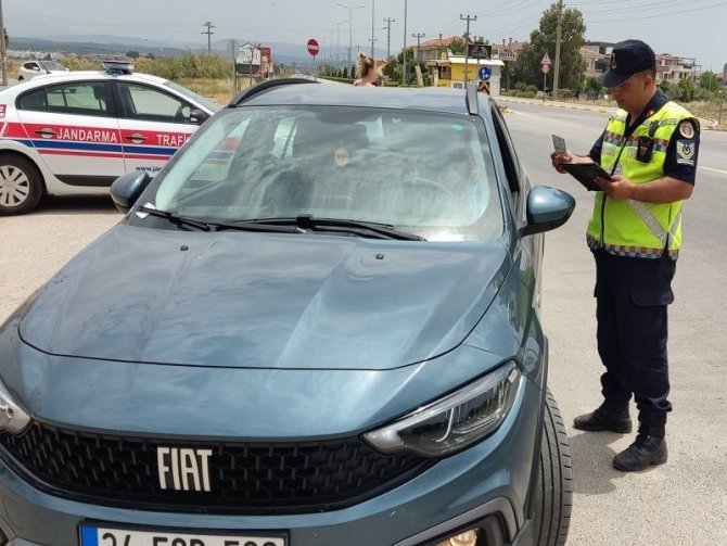 Balıkesir’de Jandarmadan Asayiş Ve Uyuşturucu Operasyonu