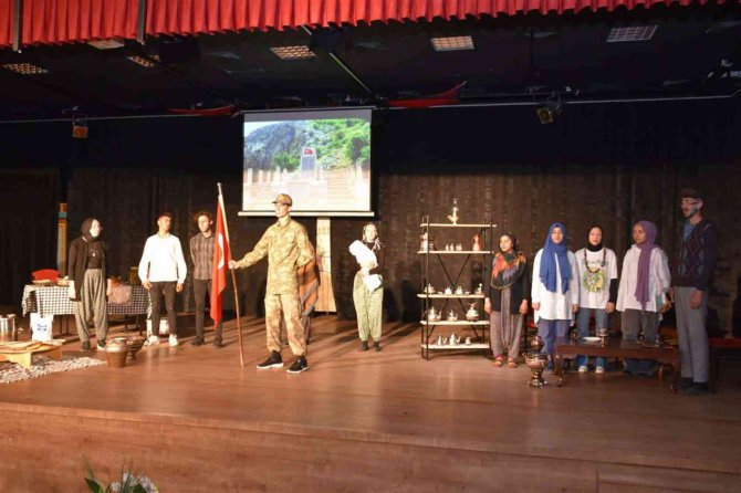 "Bana Erzincan’ı Anlatır Mısın? Sunum Ve Canlandırma Yarışması Final Programı" Gerçekleştirildi