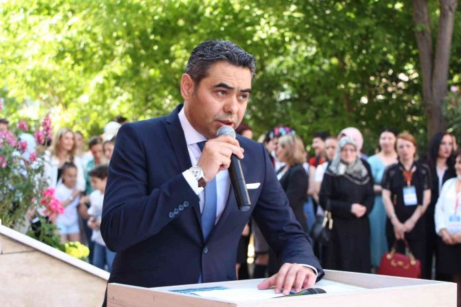 Bandırma Hem’de Yıl Sonu Sergisi