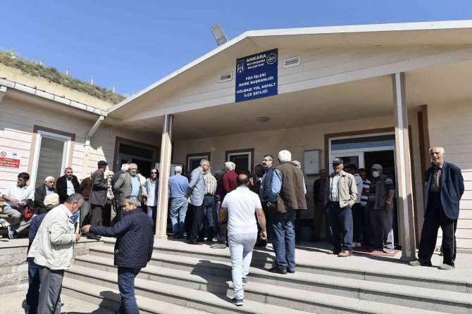 9 Bin 640 Çiftçiye 9,5 Milyon Sebze Fidesi Dağıtıldı