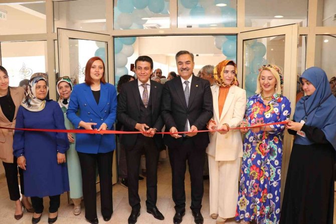 Ahlat’ta Yılsonu Sergisi